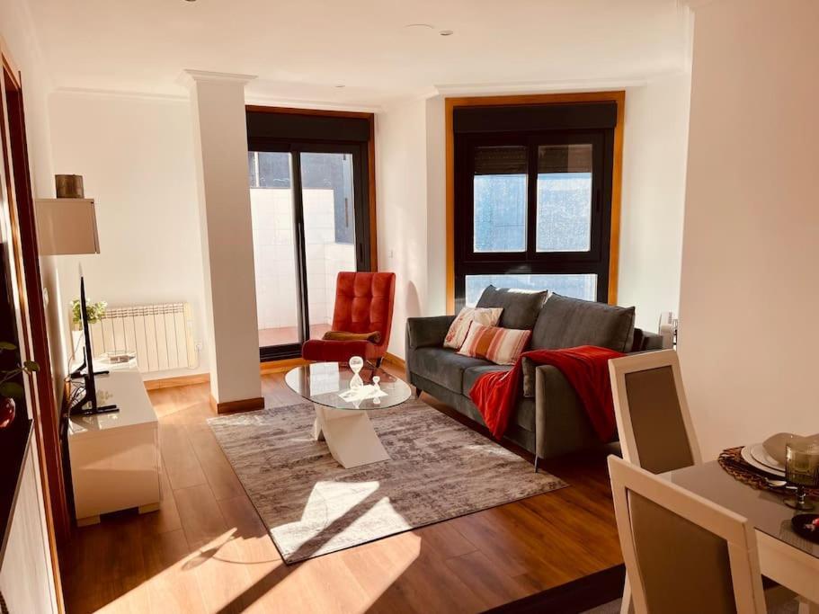 Apartamento Centrico Y De Diseno Con Parking Vigo Exterior foto